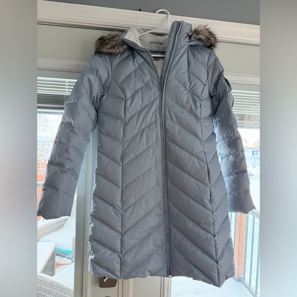 Like new Eddie Bauer 550 Crystal Ridge Down Parka Coat jacket womens size S